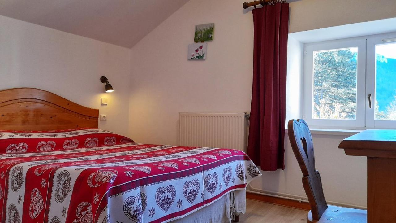 Hotel Bellier La Chapelle-en-Vercors Bagian luar foto