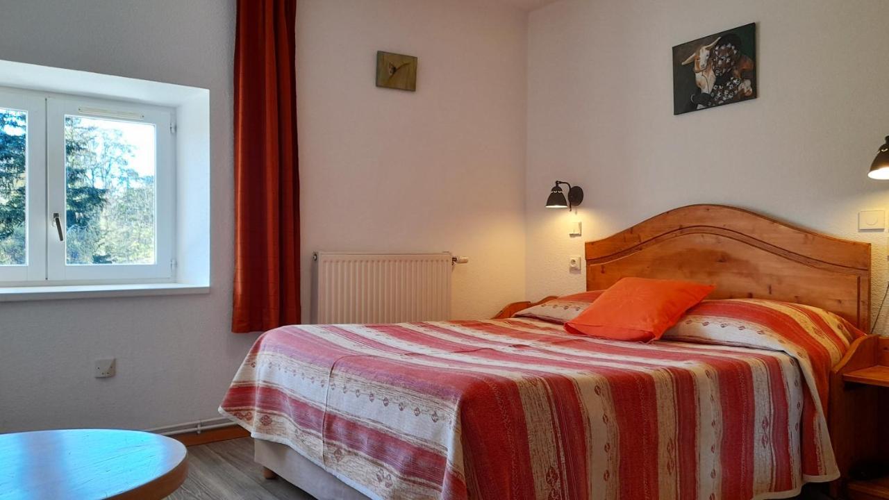 Hotel Bellier La Chapelle-en-Vercors Bagian luar foto